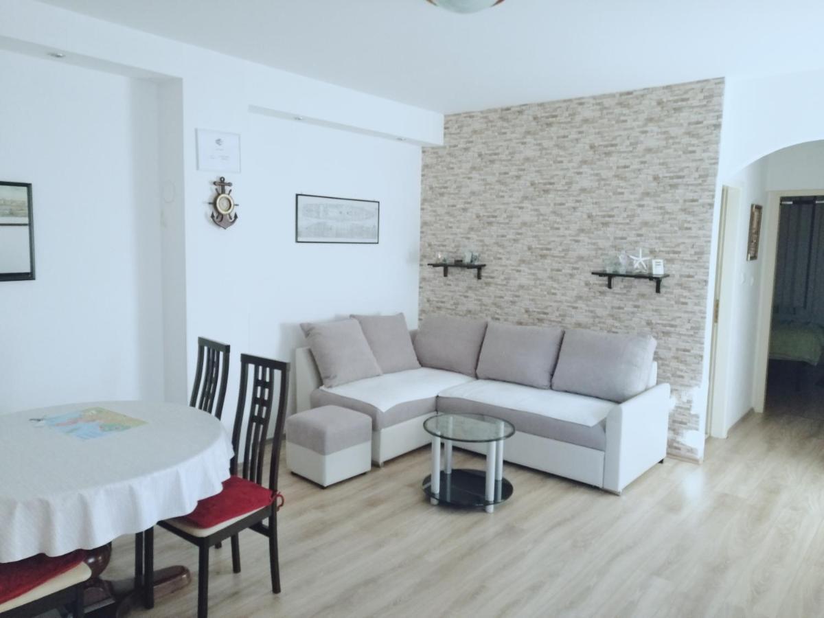 Nord 1&2-city Center, Terrace Apartment