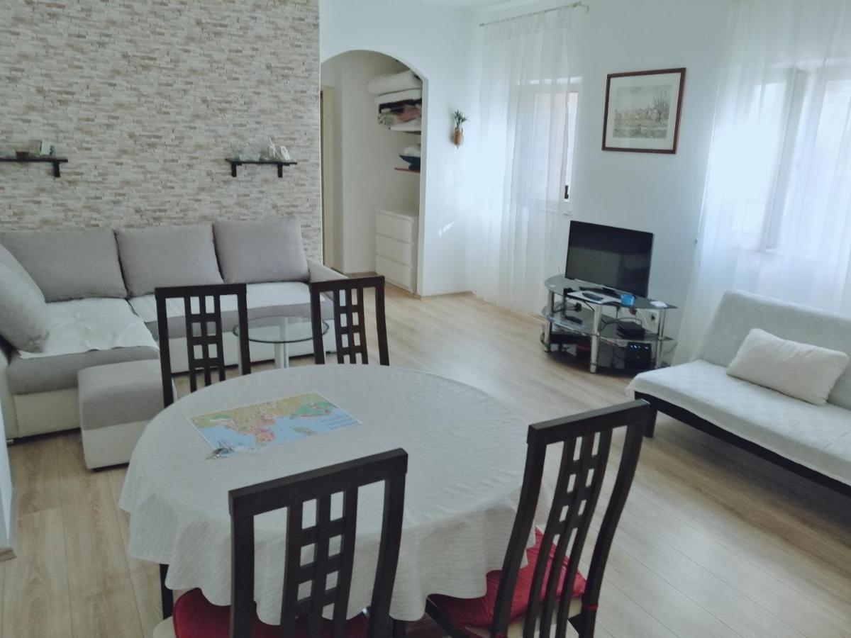 Nord 1&2-city Center, Terrace Rovinj